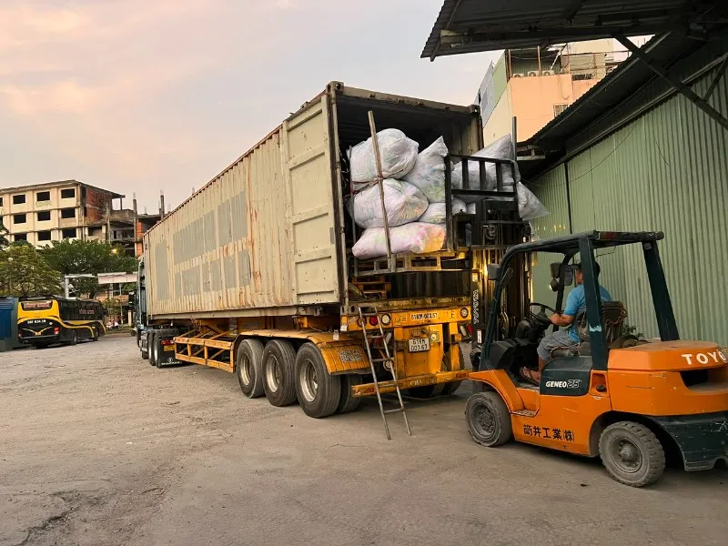 Đặc điểm tính chất hàng hóa ảnh hưởng đến chi phí vận chuyển